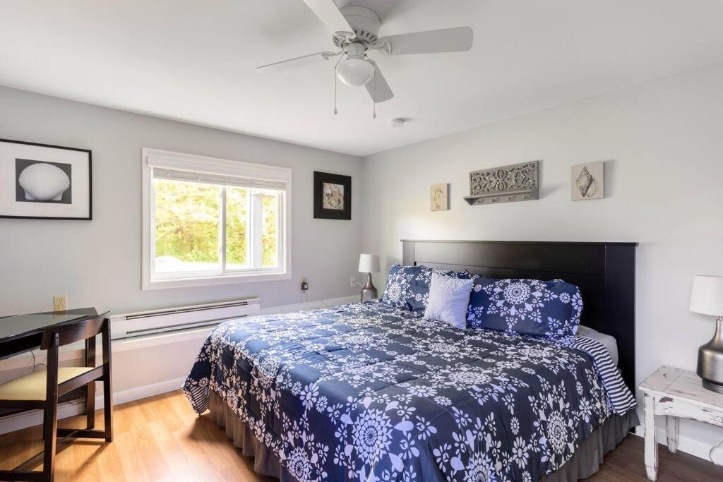 Unique Retreat With Private Patio, 4 King Beds And Bbq Groton Exterior foto
